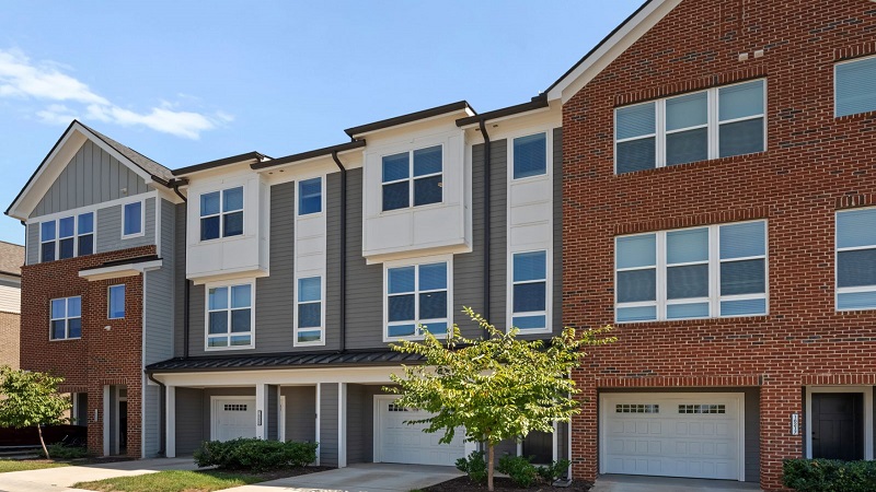 Understanding the Benefits of Townhomes for Rent